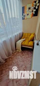 Студия квартира, посуточно, 31м2, 1/5 этаж