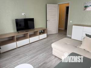 2-к квартира, посуточно, 60м2, 13/23 этаж