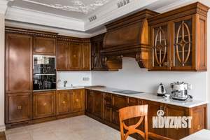 3-к квартира, на длительный срок, 140м2, 5/8 этаж
