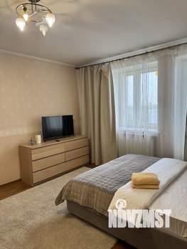 1-к квартира, посуточно, 40м2, 14/18 этаж