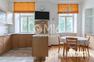 3-к квартира, на длительный срок, 163м2, 2/4 этаж