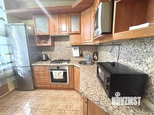 2-к квартира, посуточно, 65м2, 1/4 этаж