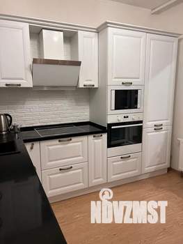 1-к квартира, посуточно, 33м2, 9/25 этаж