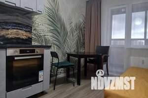 1-к квартира, посуточно, 38м2, 19/25 этаж