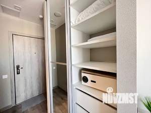 Студия квартира, посуточно, 18м2, 3/21 этаж
