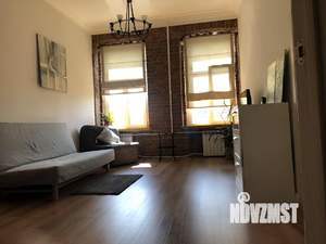 Студия квартира, посуточно, 40м2, 5/7 этаж