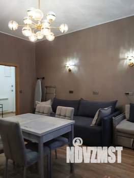 Студия квартира, посуточно, 28м2, 1/4 этаж