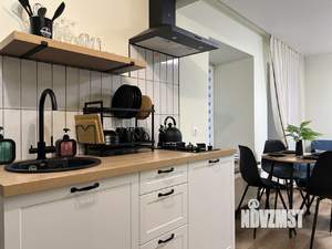 Студия квартира, посуточно, 28м2, 1/4 этаж