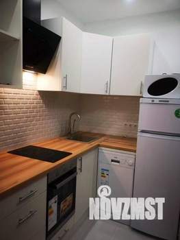 1-к квартира, посуточно, 38м2, 1/1 этаж