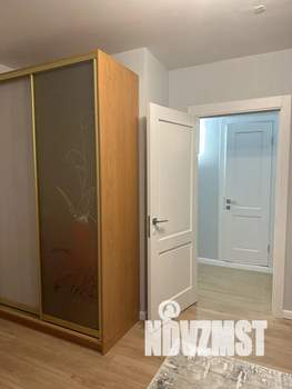 1-к квартира, посуточно, 35м2, 3/18 этаж