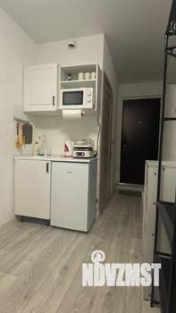 Студия квартира, посуточно, 13м2, 1/4 этаж