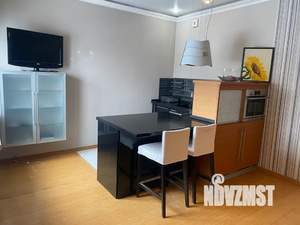 1-к квартира, посуточно, 40м2, 3/25 этаж