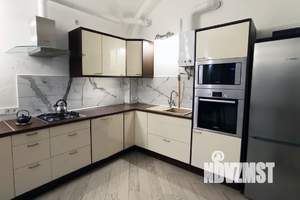 Студия квартира, посуточно, 50м2, 2/3 этаж