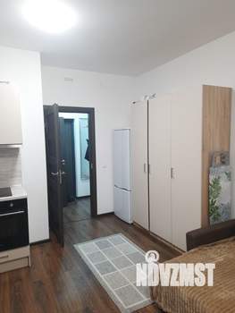Студия квартира, посуточно, 28м2, 16/20 этаж
