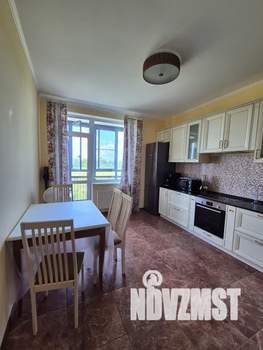 3-к квартира, посуточно, 85м2, 3/5 этаж