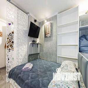 Студия квартира, посуточно, 14м2, 1/5 этаж
