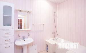 2-к квартира, посуточно, 65м2, 2/5 этаж