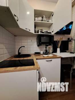 Студия квартира, посуточно, 14м2, 1/6 этаж