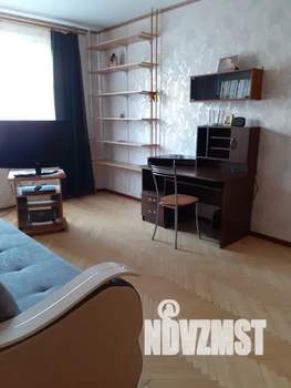 1-к квартира, посуточно, 39м2, 1/12 этаж