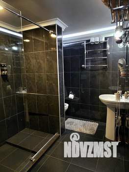 Студия квартира, посуточно, 45м2, 1/1 этаж