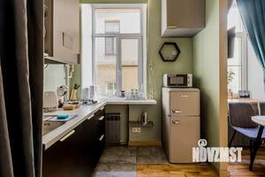 1-к квартира, посуточно, 40м2, 3/7 этаж