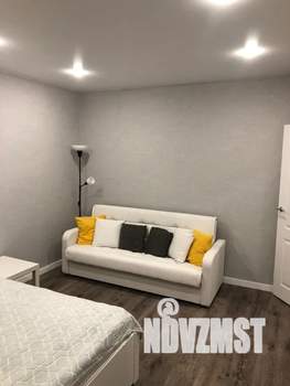 1-к квартира, посуточно, 40м2, 14/17 этаж