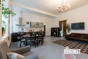 4-к квартира, на длительный срок, 120м2, 2/3 этаж