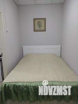 Студия квартира, посуточно, 27м2, 1/4 этаж