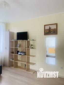 Студия квартира, посуточно, 25м2, 10/18 этаж