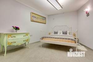 Студия квартира, на длительный срок, 37м2, 1/5 этаж