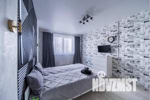 1-к квартира, посуточно, 42м2, 9/20 этаж