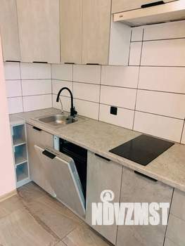 1-к квартира, посуточно, 40м2, 12/20 этаж