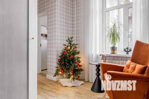 1-к квартира, посуточно, 45м2, 5/5 этаж