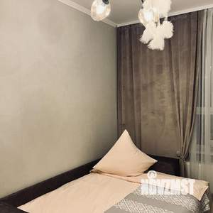 Студия квартира, посуточно, 24м2, 1/5 этаж