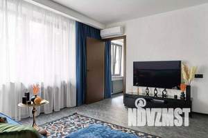 1-к квартира, посуточно, 38м2, 3/7 этаж