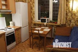 1-к квартира, посуточно, 43м2, 19/20 этаж