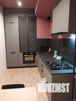 1-к квартира, посуточно, 90м2, 4/5 этаж