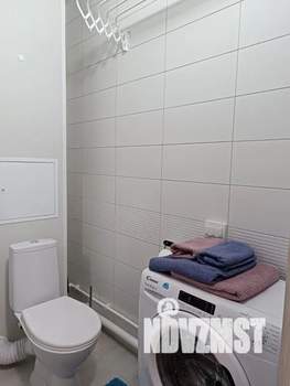 Студия квартира, посуточно, 25м2, 1/4 этаж