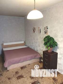 1-к квартира, посуточно, 35м2, 2/9 этаж
