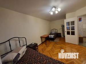 1-к квартира, посуточно, 32м2, 3/5 этаж