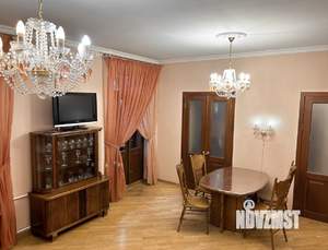 3-к квартира, на длительный срок, 114м2, 3/5 этаж