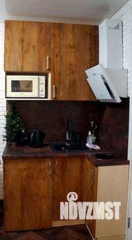 Студия квартира, посуточно, 18м2, 1/4 этаж