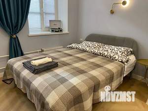 Студия квартира, посуточно, 35м2, 1/4 этаж