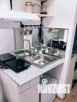 Студия квартира, посуточно, 13м2, 2/5 этаж