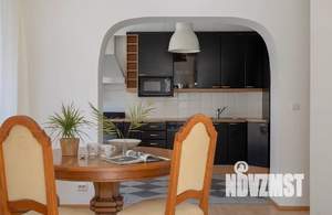 3-к квартира, посуточно, 87м2, 3/6 этаж