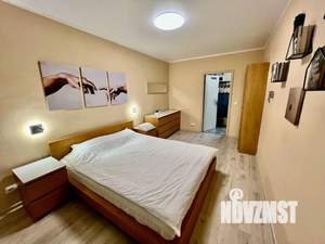 1-к квартира, посуточно, 42м2, 12/18 этаж