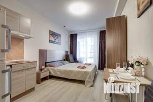Студия квартира, посуточно, 28м2, 6/23 этаж