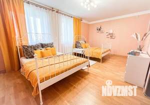 2-к квартира, посуточно, 69м2, 1/1 этаж