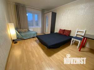 1-к квартира, посуточно, 40м2, 6/15 этаж