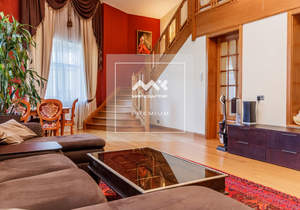 4-к квартира, на длительный срок, 250м2, 2/3 этаж